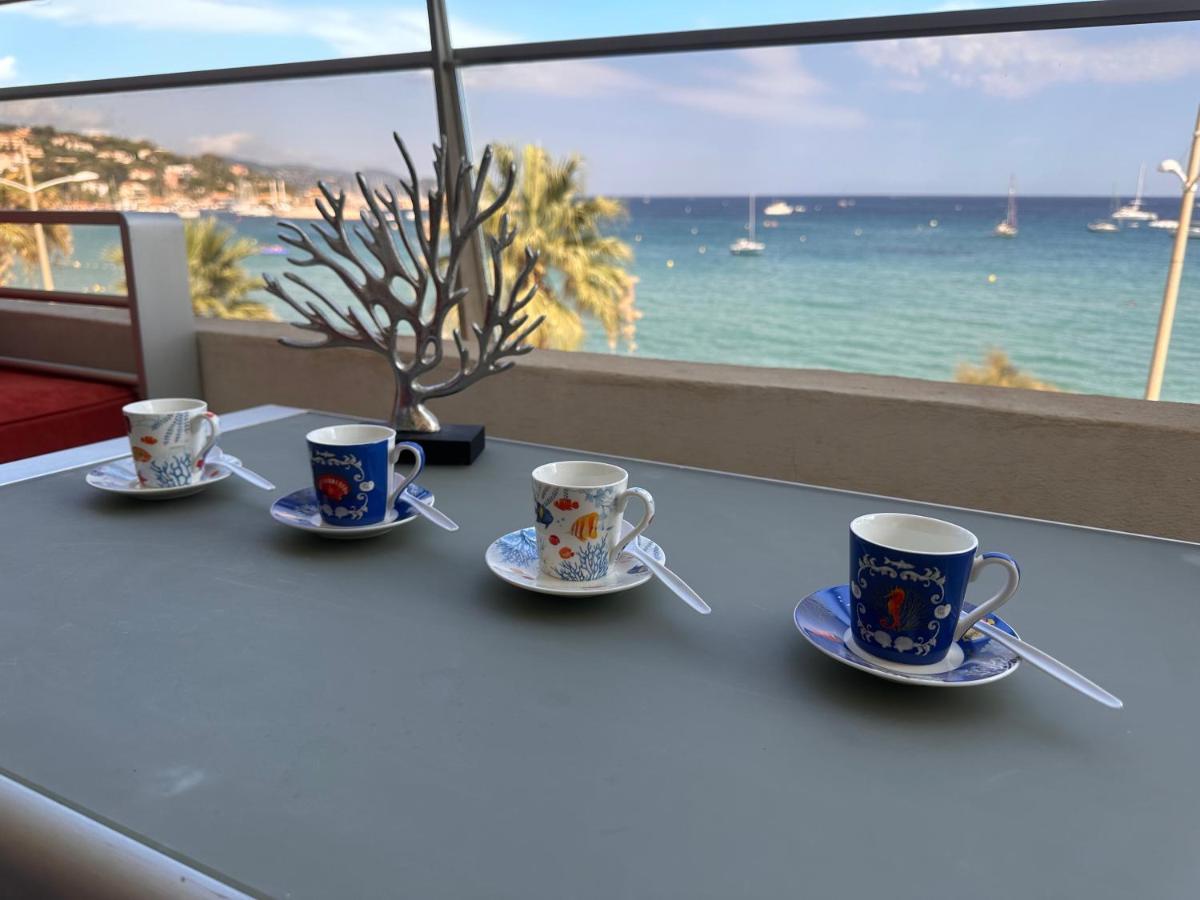Premium Sea Front Apartment Le Lavandou Extérieur photo
