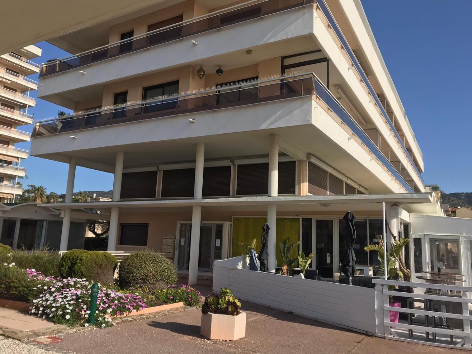 Premium Sea Front Apartment Le Lavandou Extérieur photo