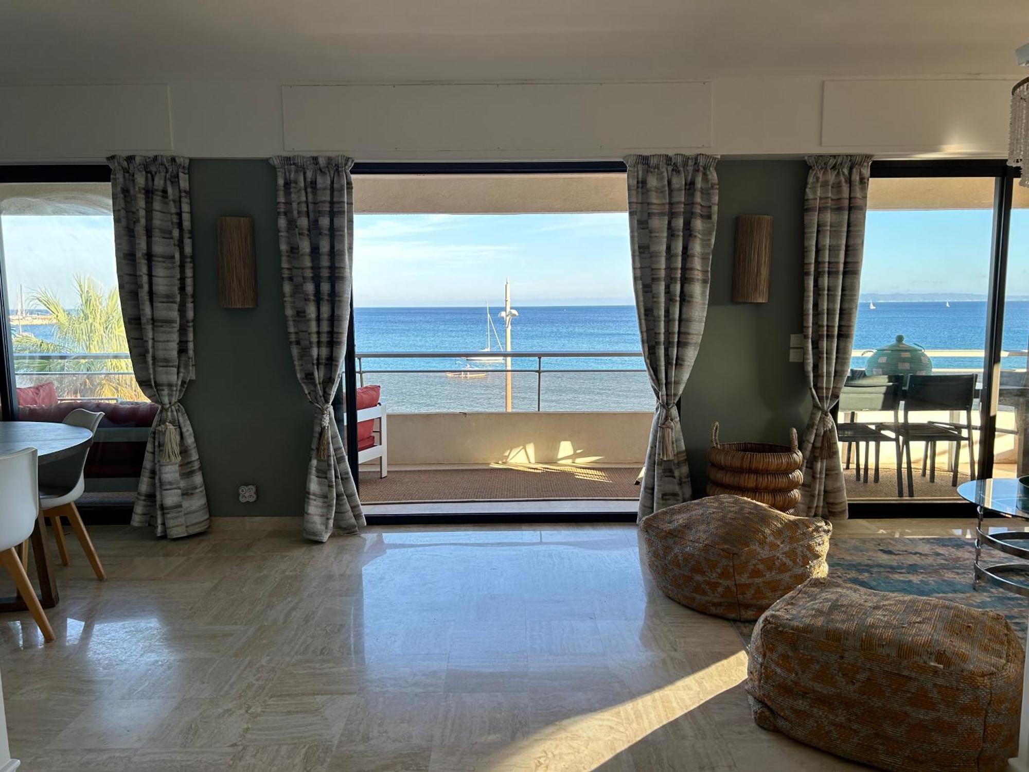 Premium Sea Front Apartment Le Lavandou Extérieur photo