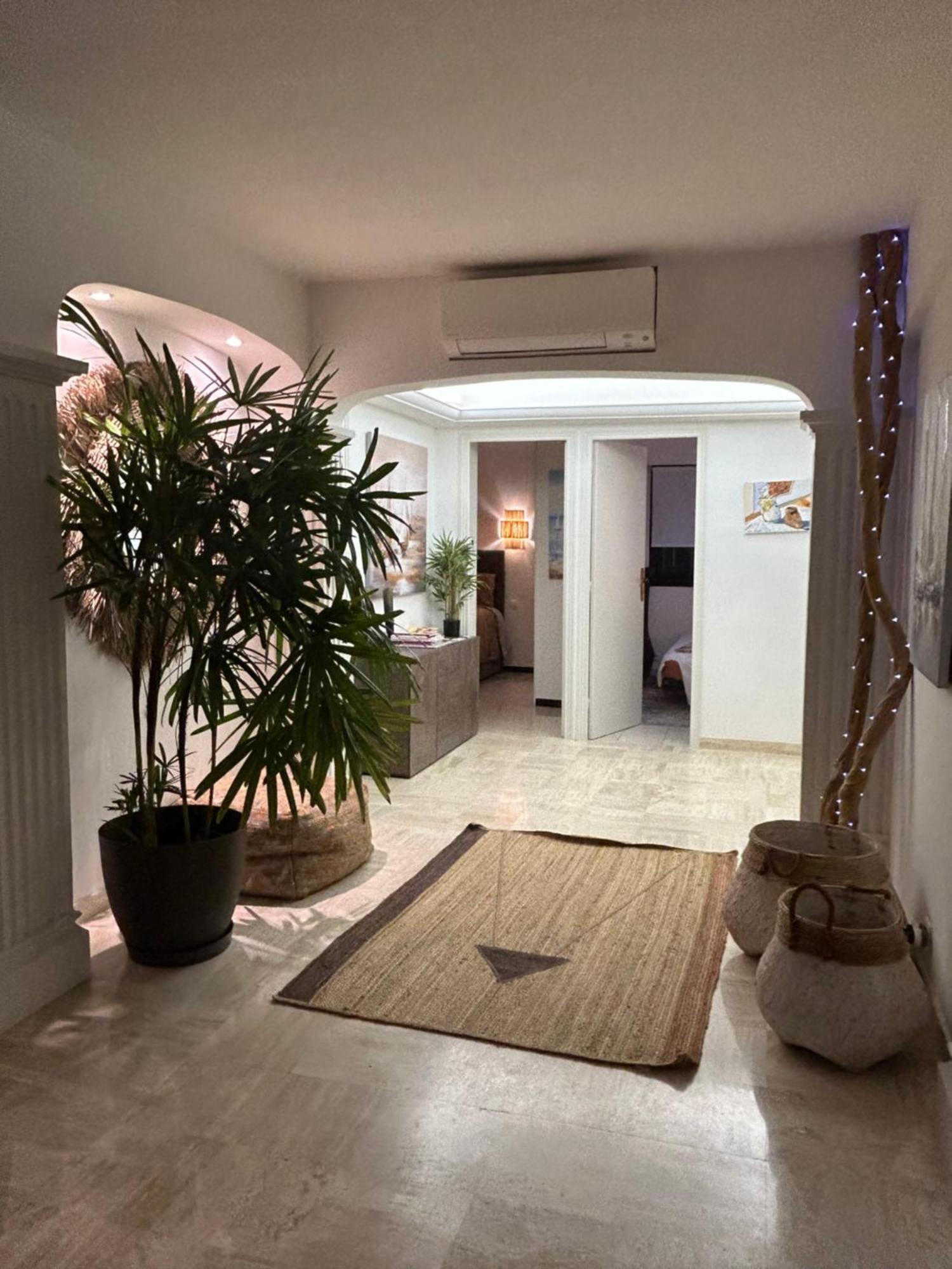 Premium Sea Front Apartment Le Lavandou Extérieur photo